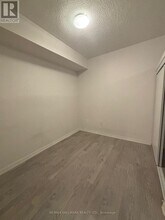 75-6175 E Liberty St in Toronto, ON - Building Photo - Building Photo