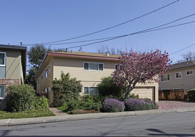 Coleman Apartments in Menlo Park, CA - Building Photo - Building Photo