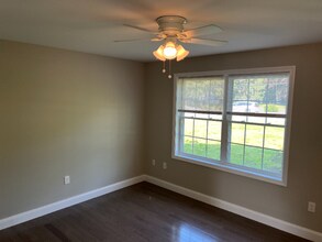 72 Durham Rd in Dover, NH - Building Photo - Building Photo