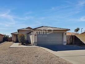 15009 W Sky Hawk Wy, Unit 2-232 in Surprise, AZ - Building Photo