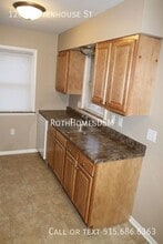 1201 Rittenhouse St in Des Moines, IA - Building Photo - Building Photo