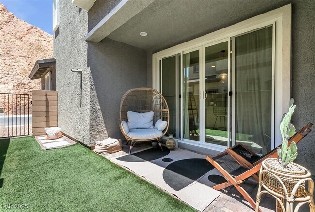 92 Kimberlite Dr in Henderson, NV - Building Photo - Building Photo