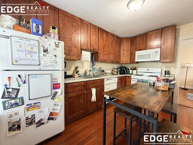 property at 19 Claymoss Rd