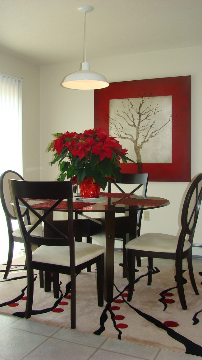 Murphy's Creek Townhomes in Austin, MN - Building Photo - Building Photo