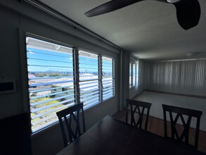 954 Alewa Dr in Honolulu, HI - Foto de edificio - Building Photo