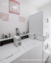 6165 Coldwater Canyon Ave in Los Angeles, CA - Building Photo - Building Photo