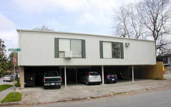 4121 Mandell St in Houston, TX - Building Photo - Building Photo