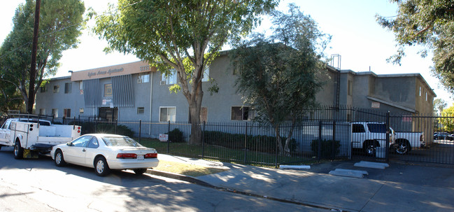 Sylmar Avenue Apartments in Van Nuys, CA - Building Photo - Building Photo