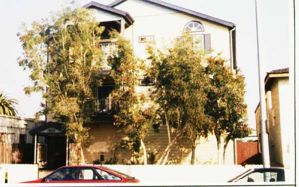 1624 Sherman Pl in Long Beach, CA - Foto de edificio - Building Photo