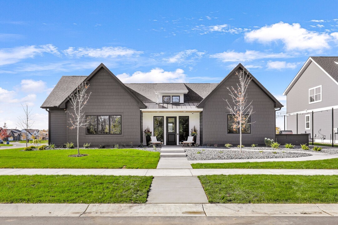 Edgewater on Cook Lake DEACTIVATED in Maple Grove, MN - Building Photo