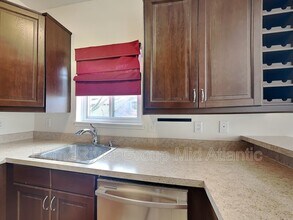 11033B Villaridge Ct in Reston, VA - Building Photo - Building Photo