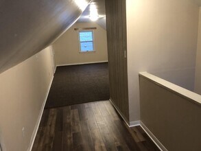 32 Wilson Ave SW in Cedar Rapids, IA - Building Photo - Building Photo