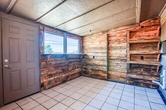 8116 Rogers Rd in El Paso, TX - Building Photo - Building Photo