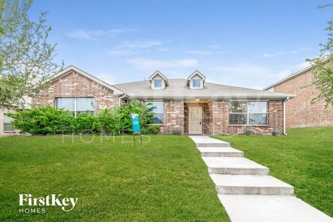 property at 607 Canvas Ct