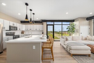 West Haven in Fargo, ND - Building Photo