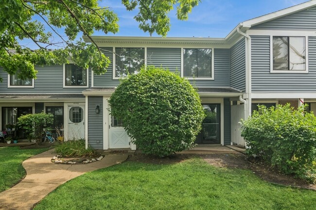 452 Harrison Ct