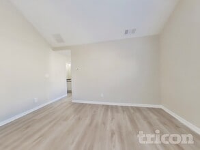 7057 Fruitwood Ct in Lithonia, GA - Building Photo - Building Photo