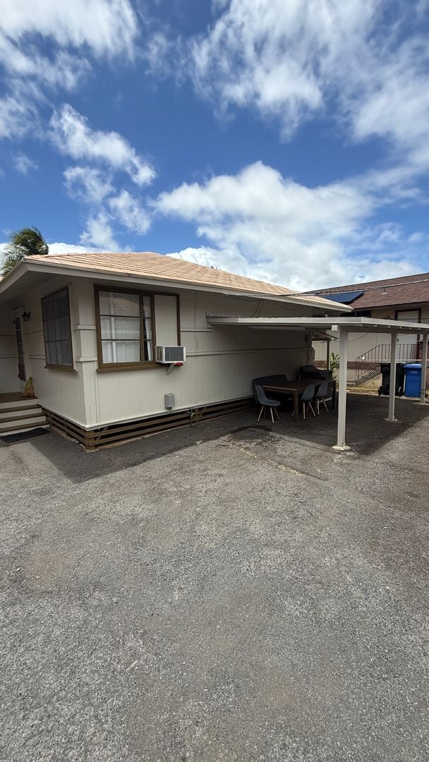 property at 3302 Hinano St