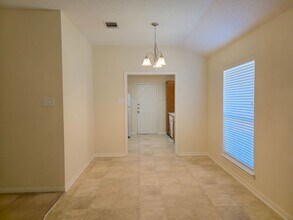 913 Vanessa Dr in Hewitt, TX - Building Photo - Building Photo