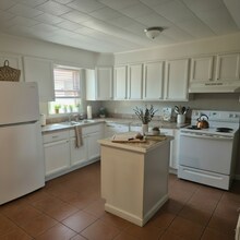 203 N Wilson St in Paris, TN - Building Photo - Building Photo