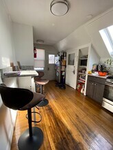 333 Alewife Brook Pky, Unit 3 in Somerville, MA - Building Photo - Building Photo