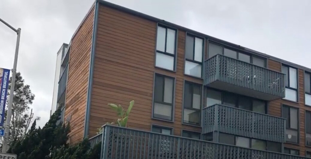 2990 Mission Blvd in San Diego, CA - Building Photo