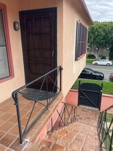 1605 California Ave, Unit A in Santa Monica, CA - Building Photo - Building Photo