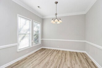 17731 N Shore Cir in Cornelius, NC - Building Photo - Building Photo