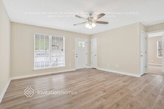 282 Seals Dr in Dallas, GA - Foto de edificio - Building Photo