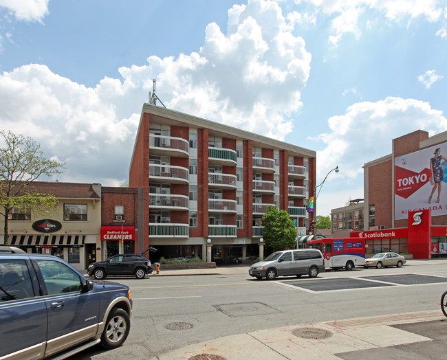 Joseph Brown Manor in Toronto, ON - Building Photo - Building Photo