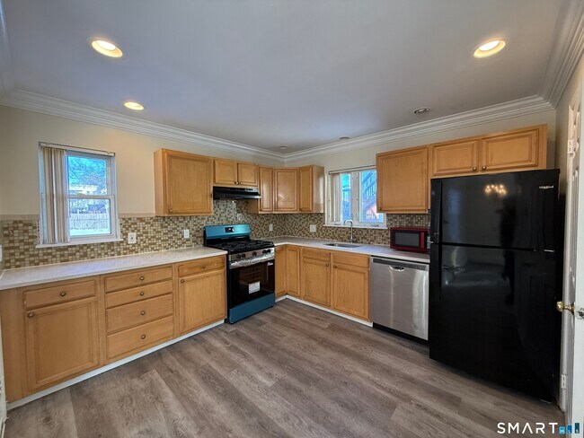 769 Ogden St in Bridgeport, CT - Building Photo - Building Photo