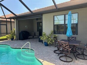 7627 Jacaranda Ln in Naples, FL - Building Photo - Building Photo
