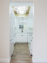136 Yacht Club Dr in North Palm Beach, FL - Building Photo - Building Photo
