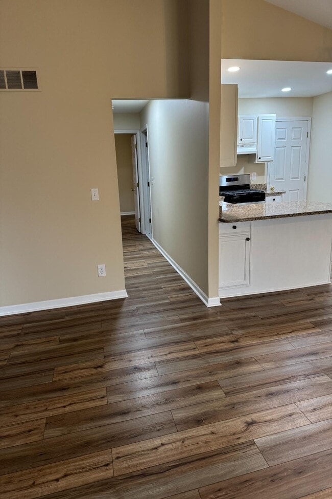 11374 Celtic Manor Dr in Warren, MI - Building Photo - Building Photo