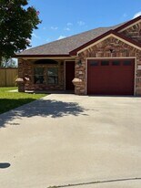 3301 Lineage Loop in Killeen, TX - Building Photo