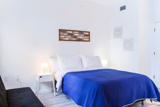 481 NE 29th St, Unit SI FL3-ID1022313P in Miami, FL - Building Photo - Building Photo