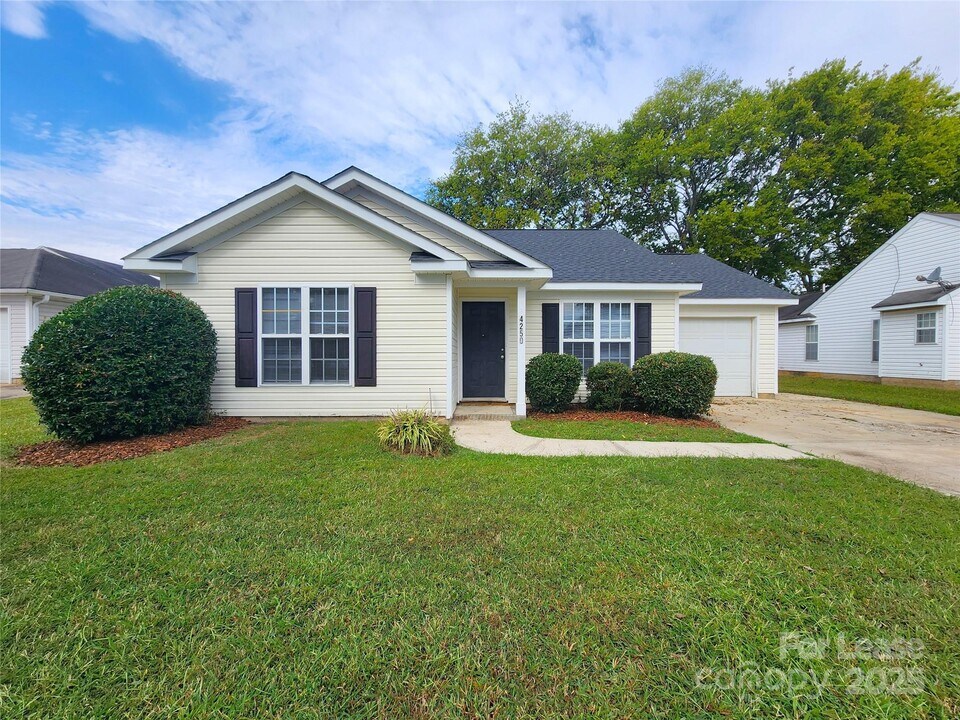 4250 Barley St SW in Concord, NC - Building Photo
