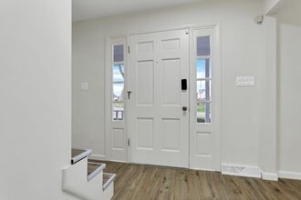 3114 Kingswood Dr in Grove City, OH - Building Photo - Building Photo