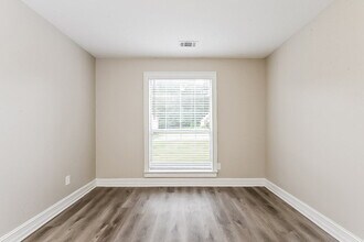 5 Arbor Cove Dr in Stockbridge, GA - Building Photo - Building Photo