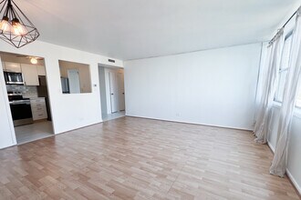 6301 N Sheridan Rd, Unit 22D in Chicago, IL - Foto de edificio - Building Photo