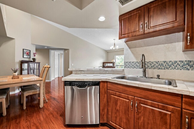 2005 SE 10th Ave in Fort Lauderdale, FL - Building Photo - Building Photo