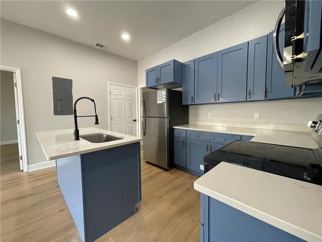 property at 29 Cornwall St