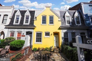 806 New Hampshire Ave NW in Washington, DC - Building Photo