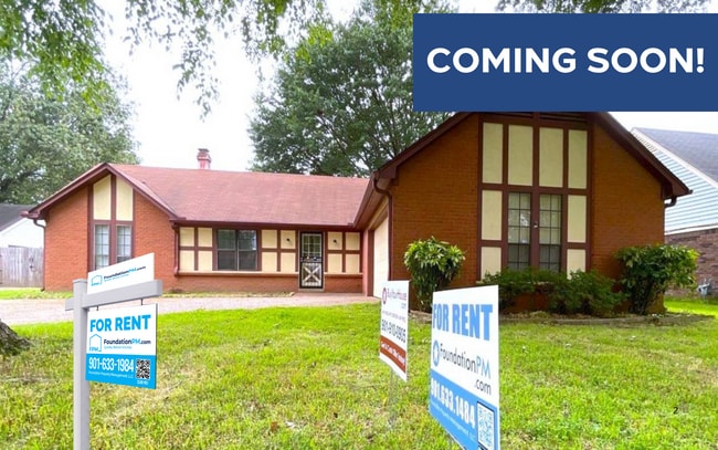 property at 3905 Clover Hill Dr
