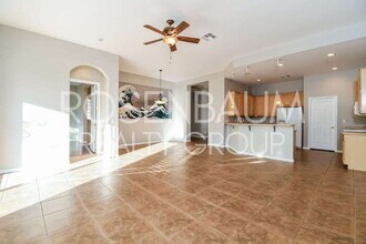 9933 E Hidden Treasure Ct in Gold Canyon, AZ - Building Photo - Building Photo