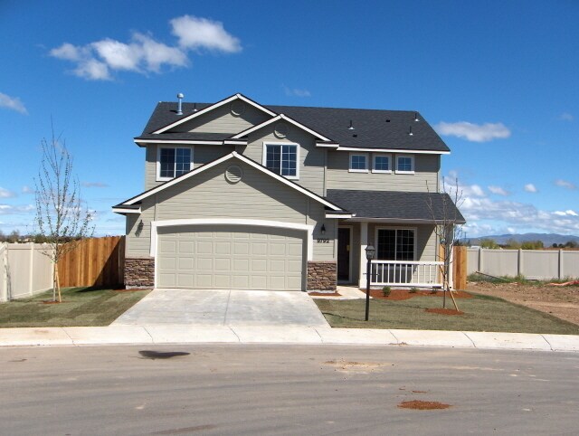 2792 W Tango Creek Dr in Meridian, ID - Building Photo