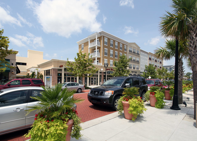 The Market Common Bld A-6 in Myrtle Beach, SC - Foto de edificio - Building Photo