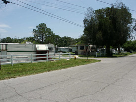 Walden Park Mobile Home/rv Park Apartments