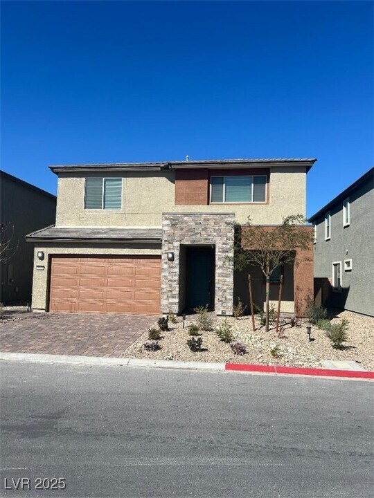 5090 Appalachia Crk Ave in Las Vegas, NV - Building Photo