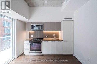 15-515 Baseball Pl in Toronto, ON - Building Photo - Building Photo